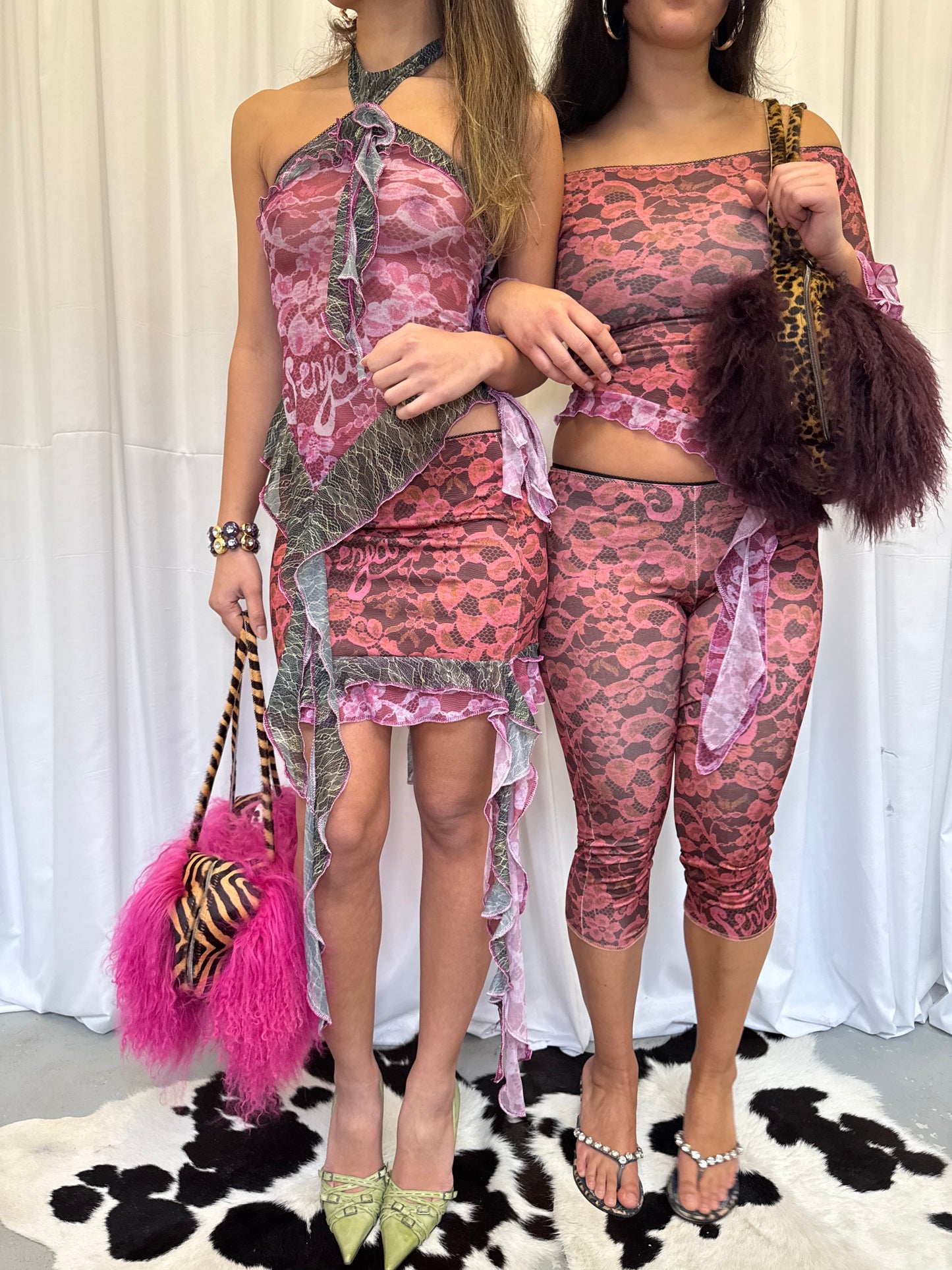 Lace Ruffle Mini skirt