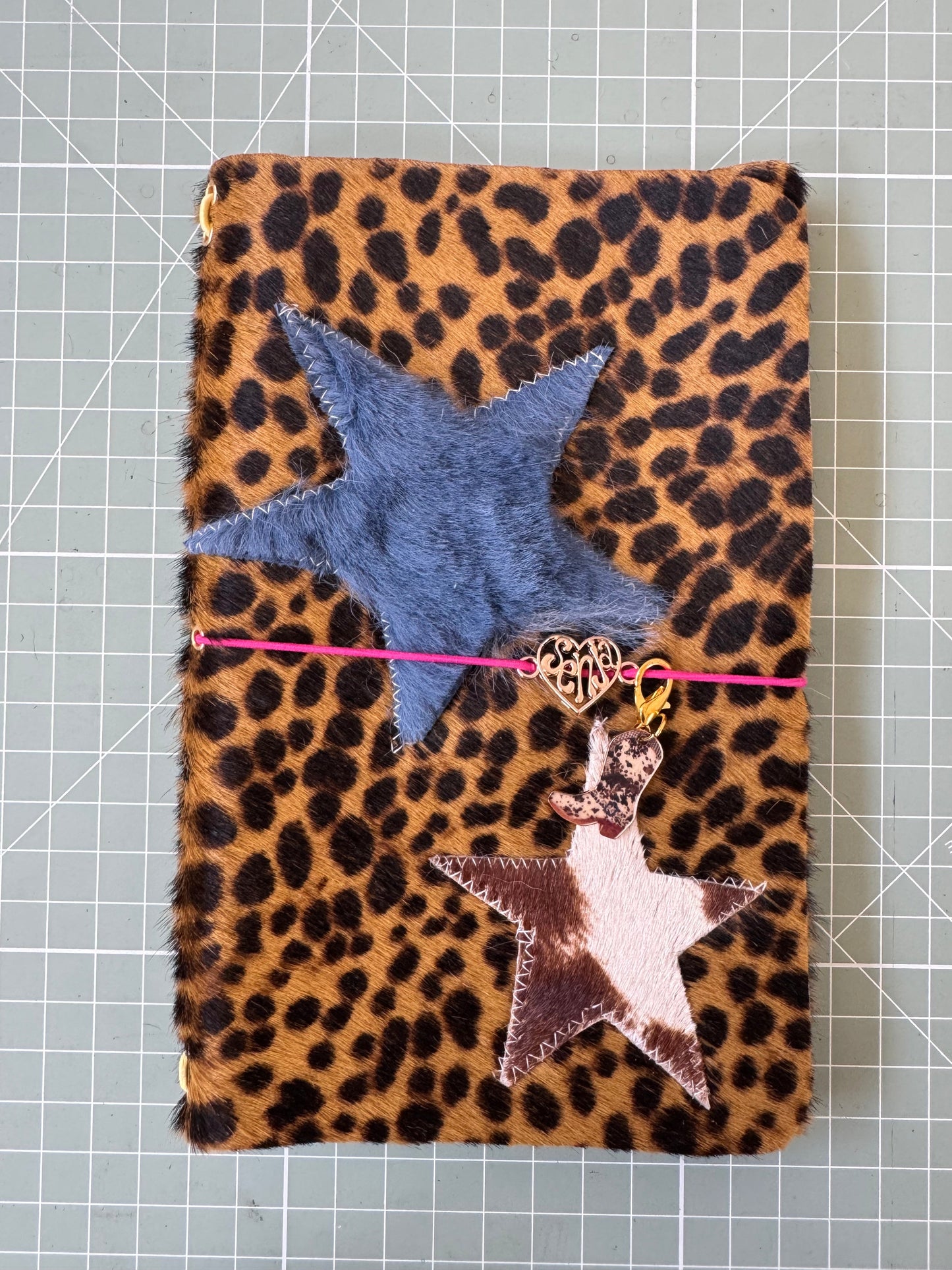 A5 leather journal cover with stars + pocket - 1/1 pieces