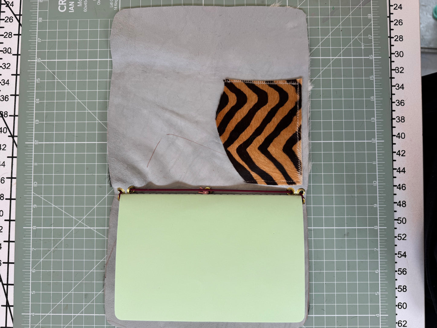 A5 leather journal cover with stars + pocket - 1/1 pieces