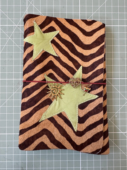 A5 leather journal cover with stars + pocket - 1/1 pieces