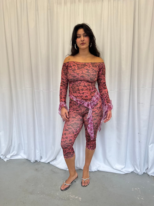 Lace off-the-shoulder ruffle top