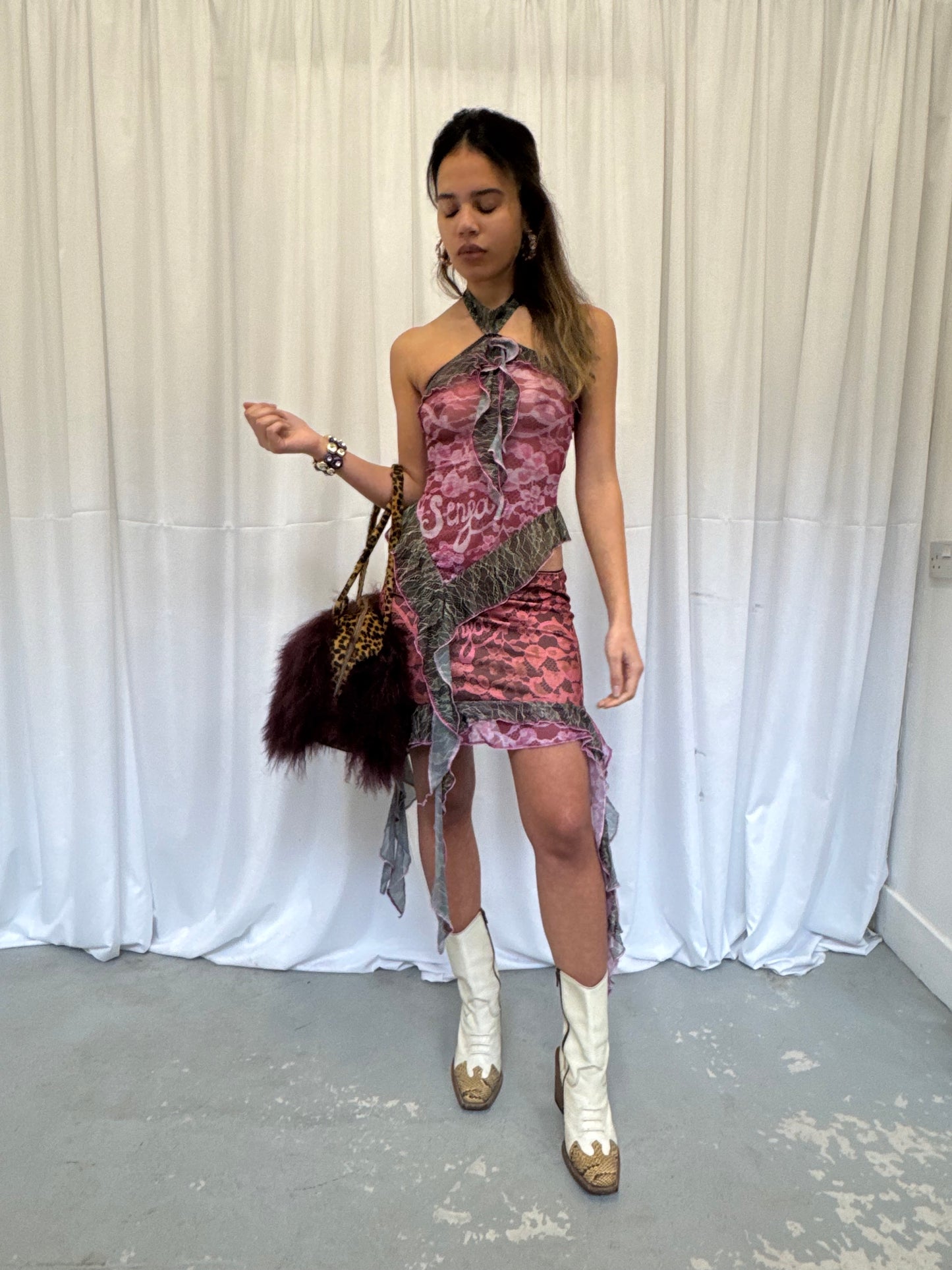 Lace Ruffle Mini skirt