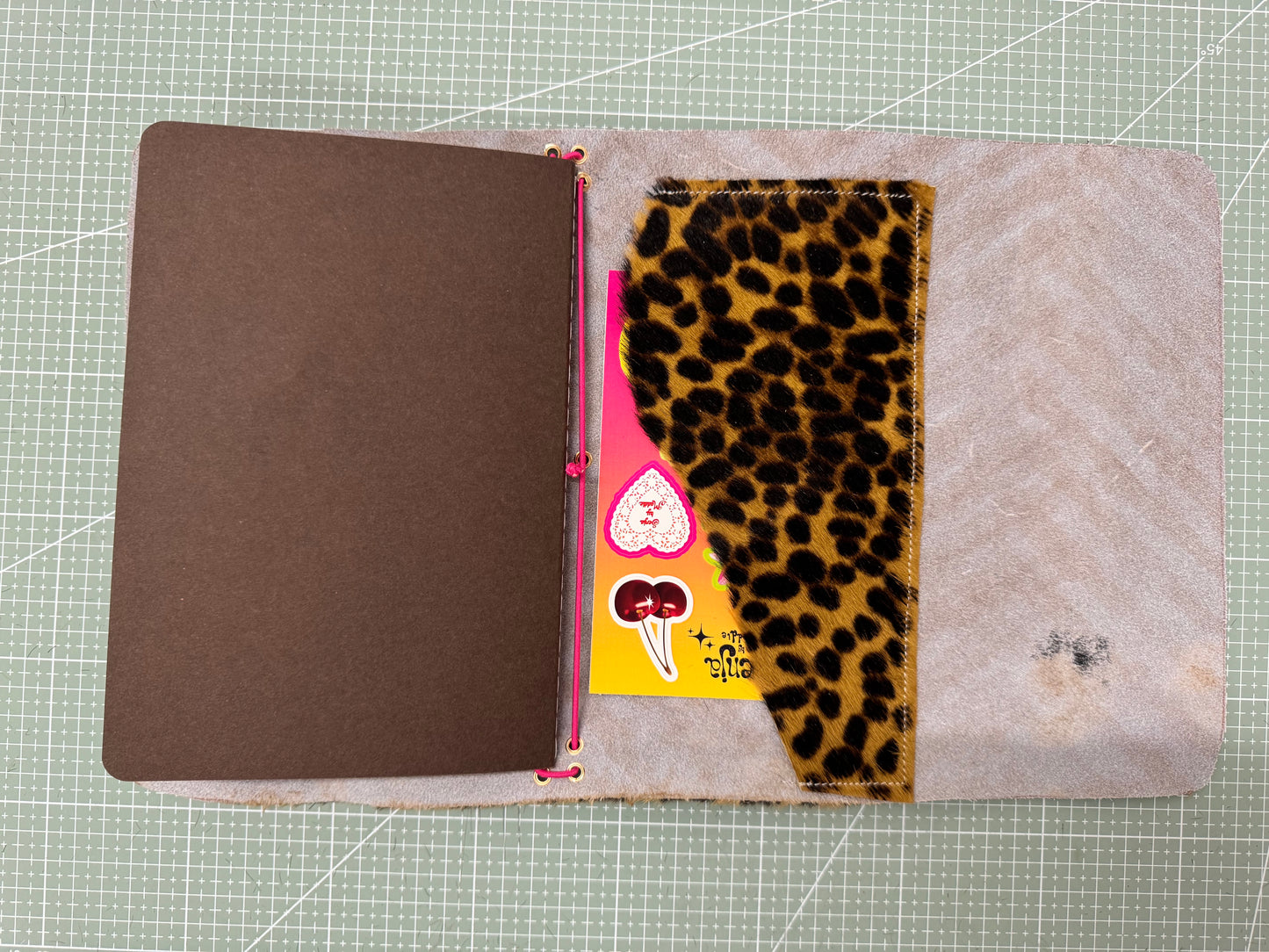 A5 leather journal cover with stars + pocket - 1/1 pieces