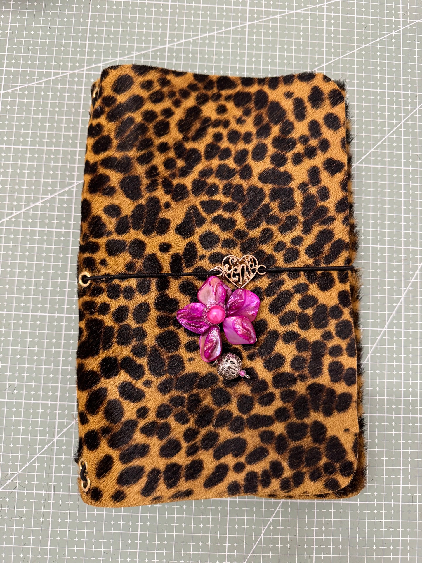 A5 Tri-fold leather journal cover with pocket - 1/1 pieces