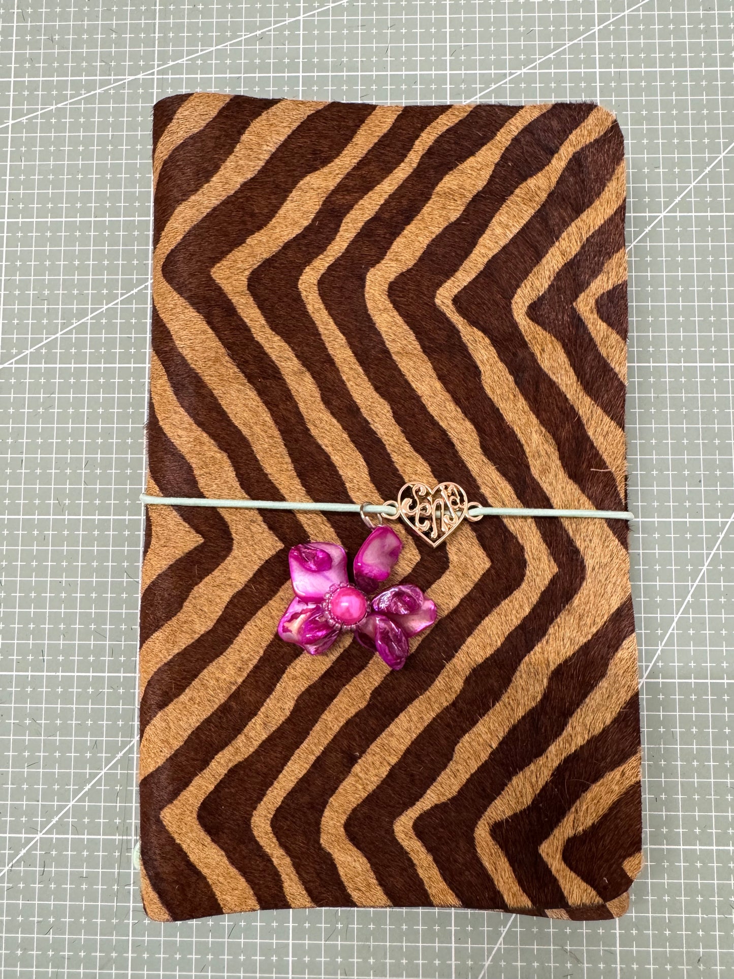 A5 Tri-fold leather journal cover with pocket - 1/1 pieces