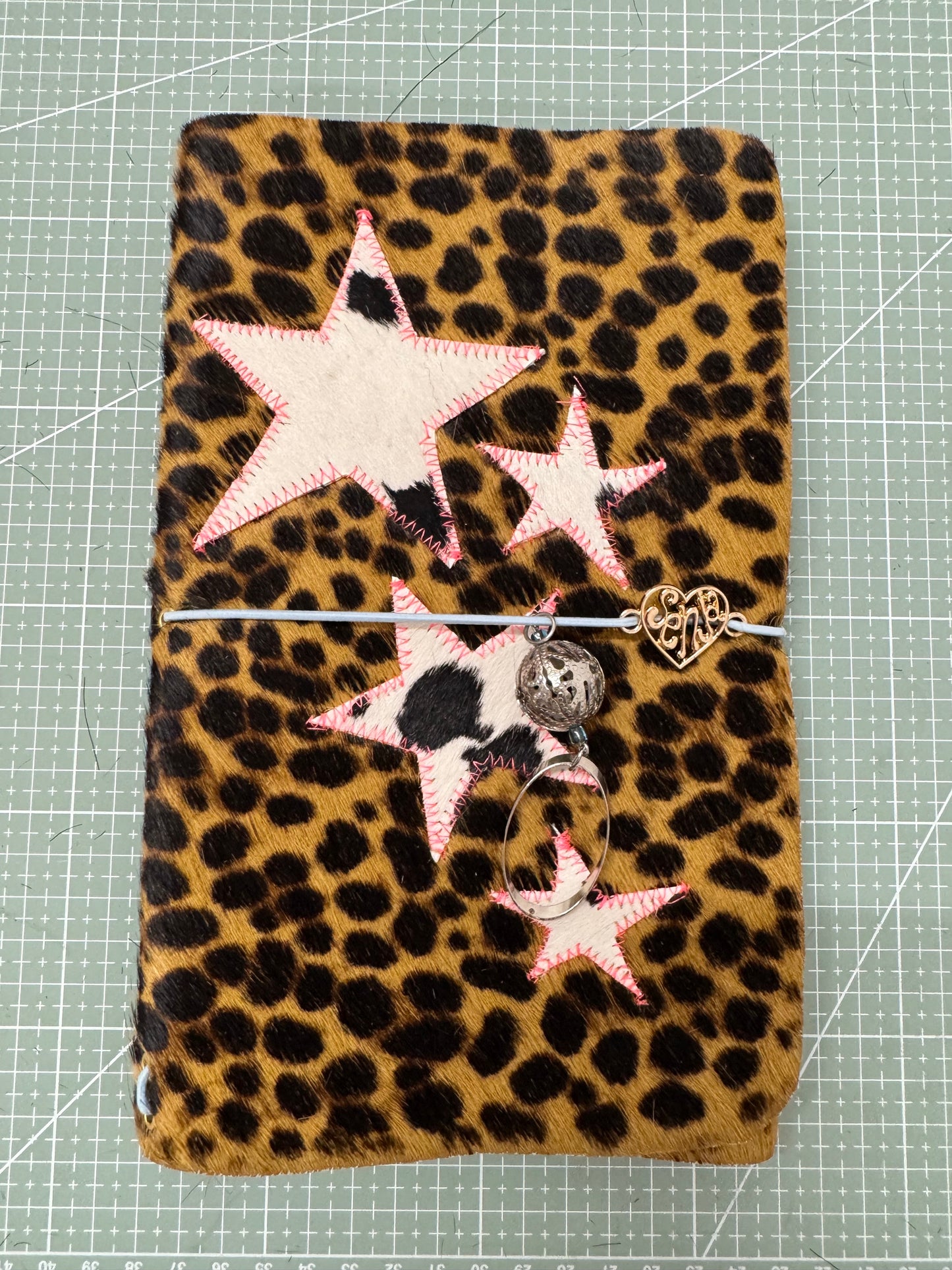 A5 leather journal cover with stars - 1/1 pieces
